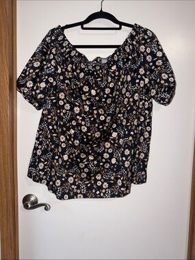 Martha Stewart Black Floral Puff-Sleeve Peasant Blouse
